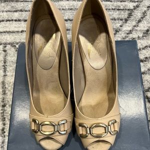 Peep toe heels size 8